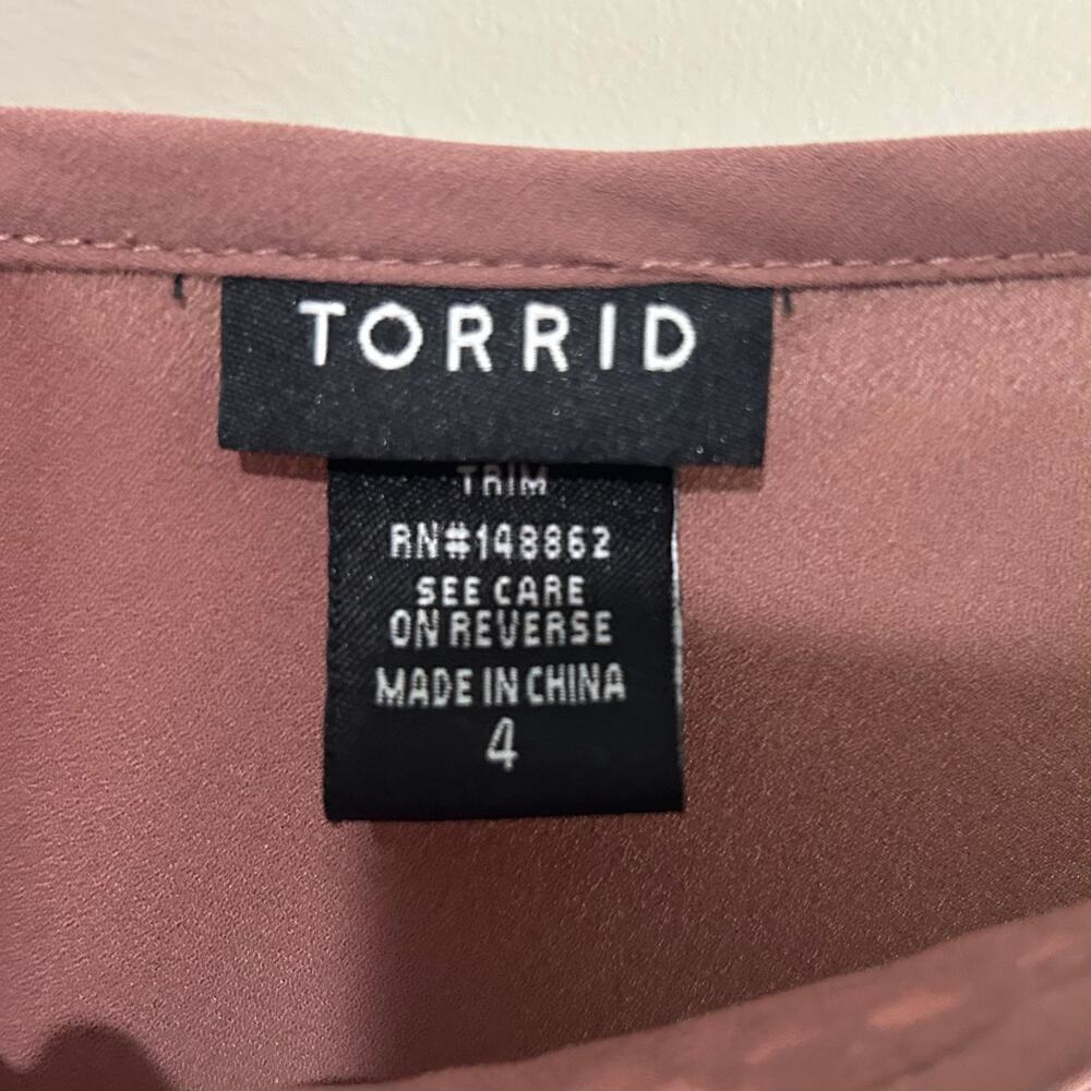 Torrid Lace Detail Tank Top Camisole Size 4 - Picture 4 of 8
